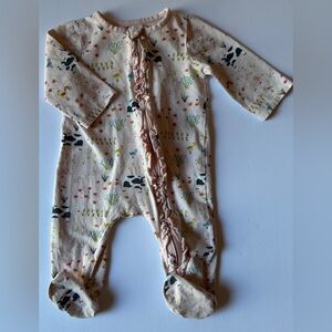 Mud Pie Farm Animal Ruffle Zippered Footie 3-6M EUC